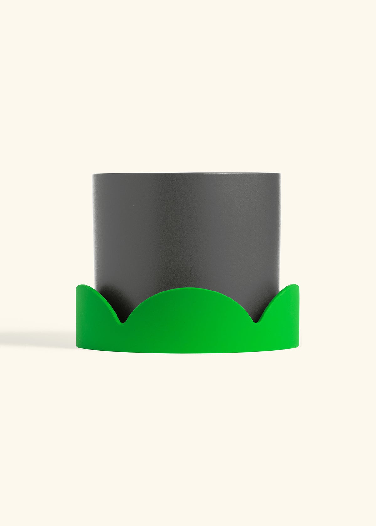 Classic Planter, Charcoal