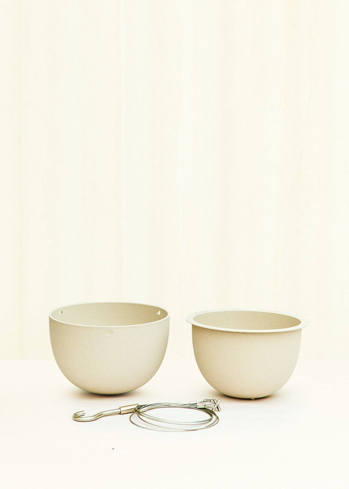 Rounded Hanging Planter 201 Planter KINTO