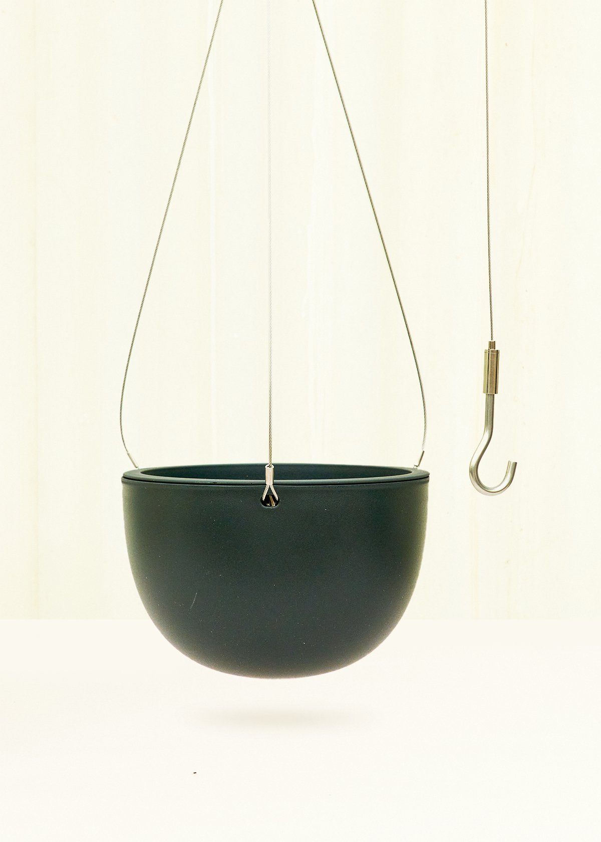 Rounded Hanging Planter 201 Planter KINTO